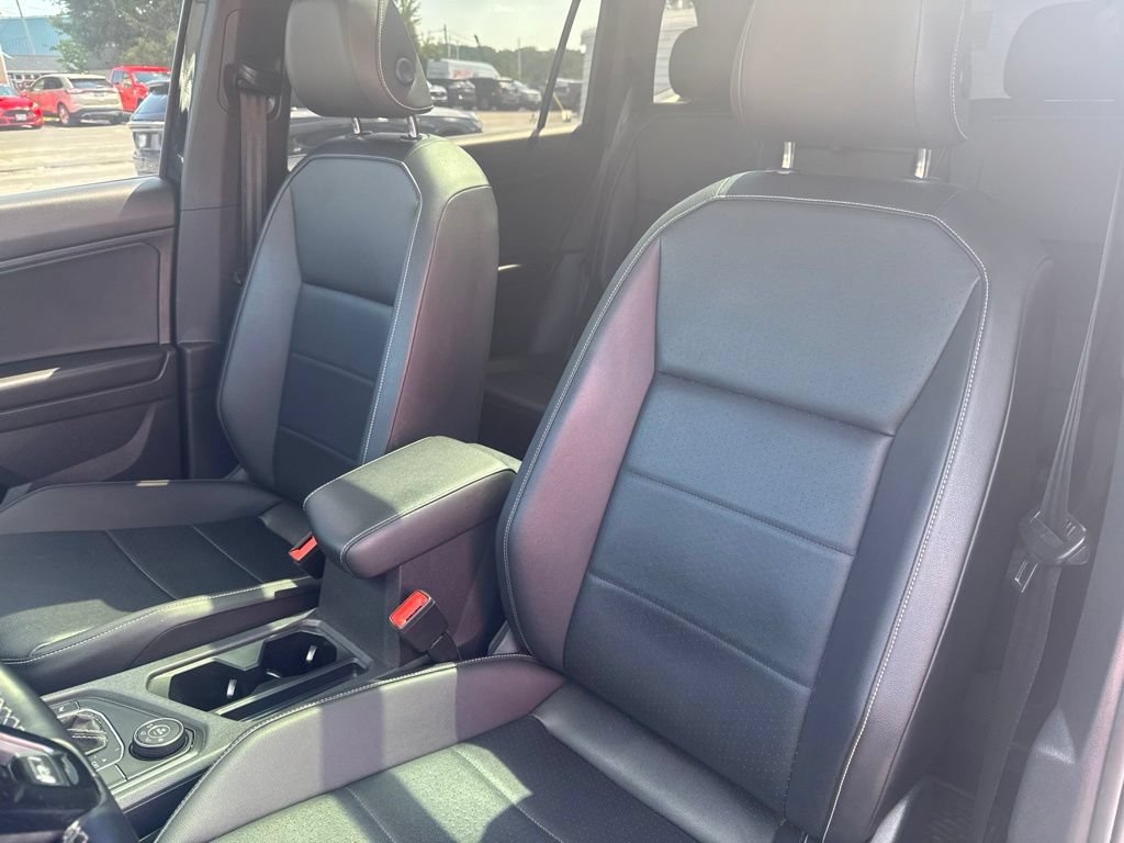 Used 2021 Volkswagen Tiguan SE R-Line AWD/4WD image 12