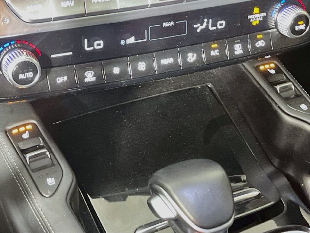 Used 2024 Kia Telluride SX FWD image 22