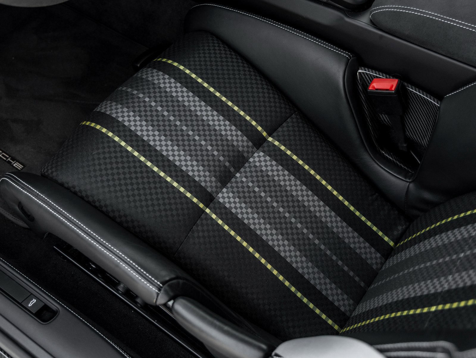 Certified 2022 Porsche 911 GT3 image 22