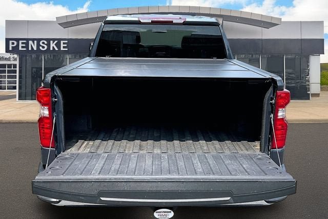 Used 2022 Chevrolet Silverado 1500 LT AWD/4WD image 28