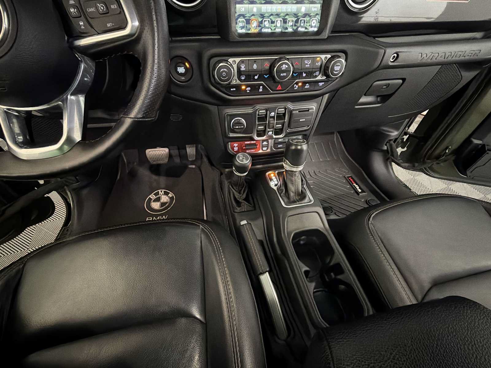 Used 2021 Jeep Wrangler Unlimited Rubicon AWD/4WD image 18