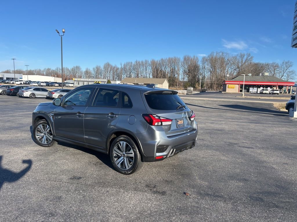 Used 2025 Mitsubishi Outlander Sport AWD image 6