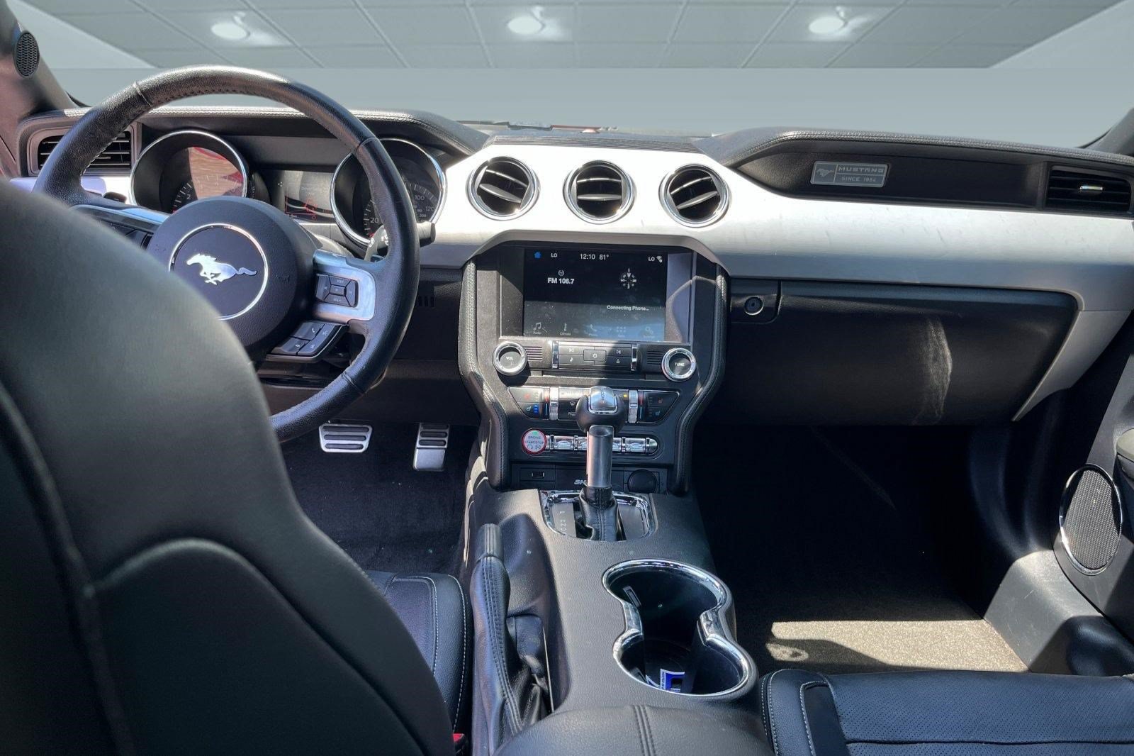 Used 2016 Ford Mustang Premium RWD image 7