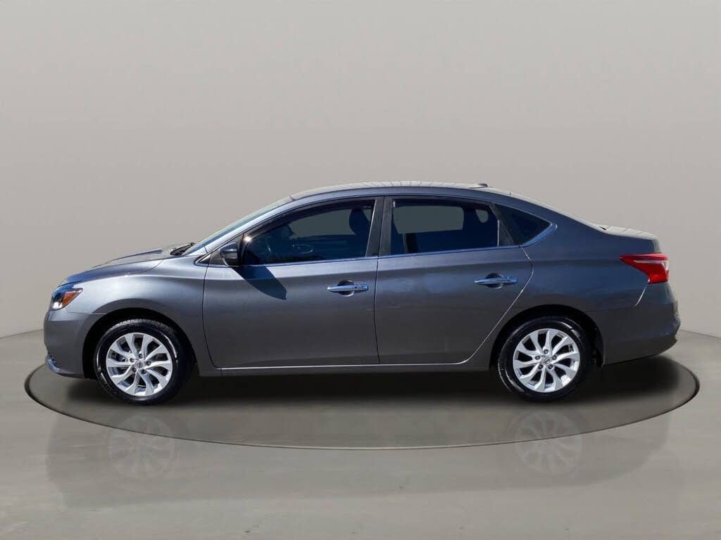 Used 2018 Nissan Sentra SV image 3