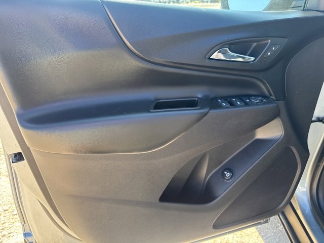 Used 2024 Chevrolet Equinox LT image 20
