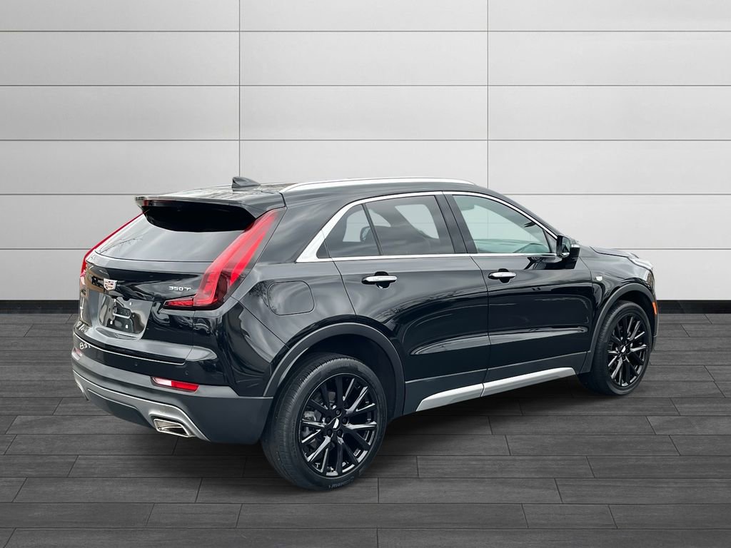 Certified 2023 Cadillac XT4 Premium Luxury w/ Cold Weather Package image 5
