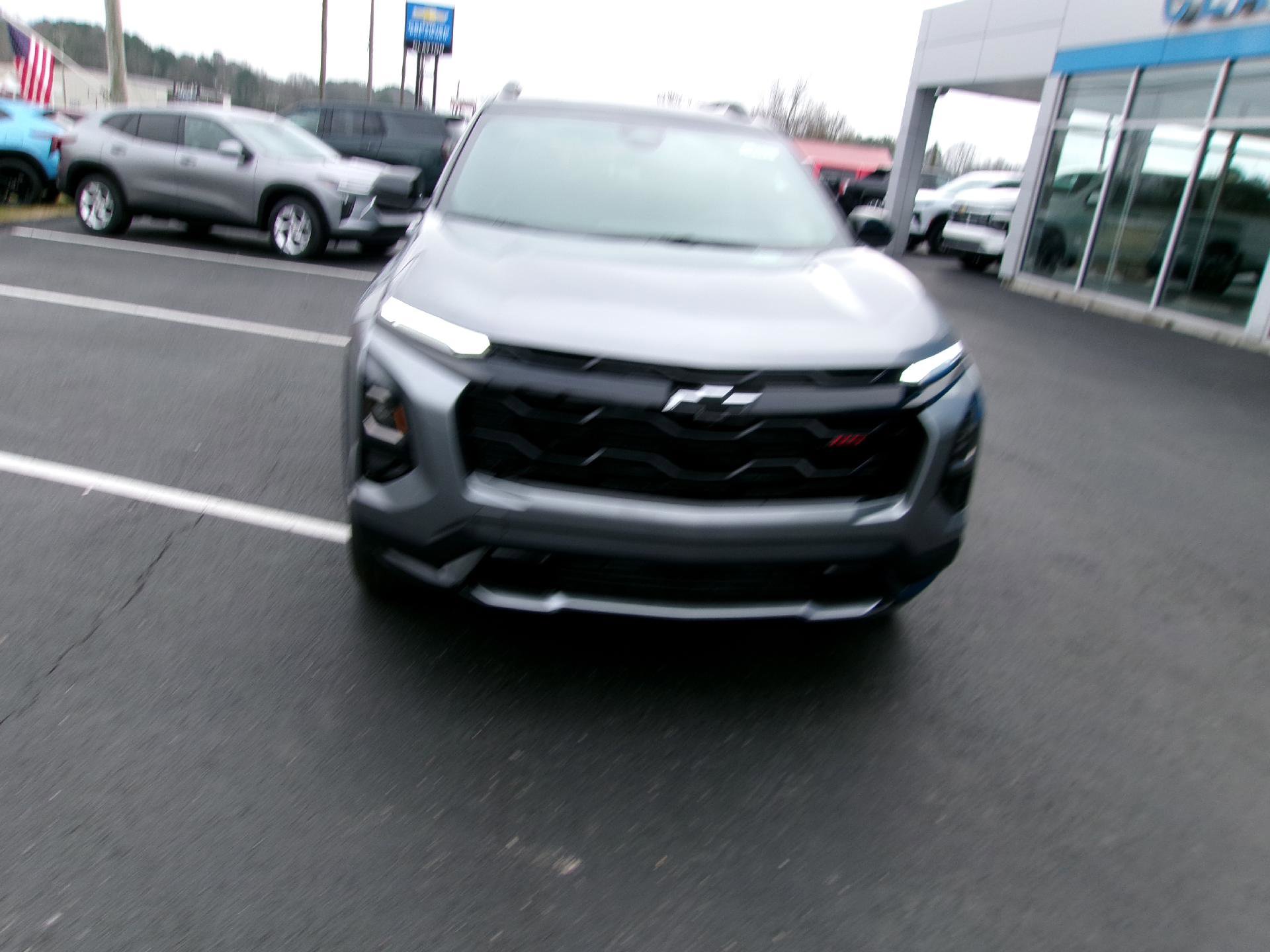 New 2026 Chevrolet Equinox RS w/ Convenience Package III image 9