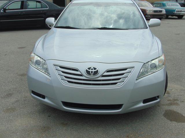 Used 2008 Toyota Camry LE FWD image 3
