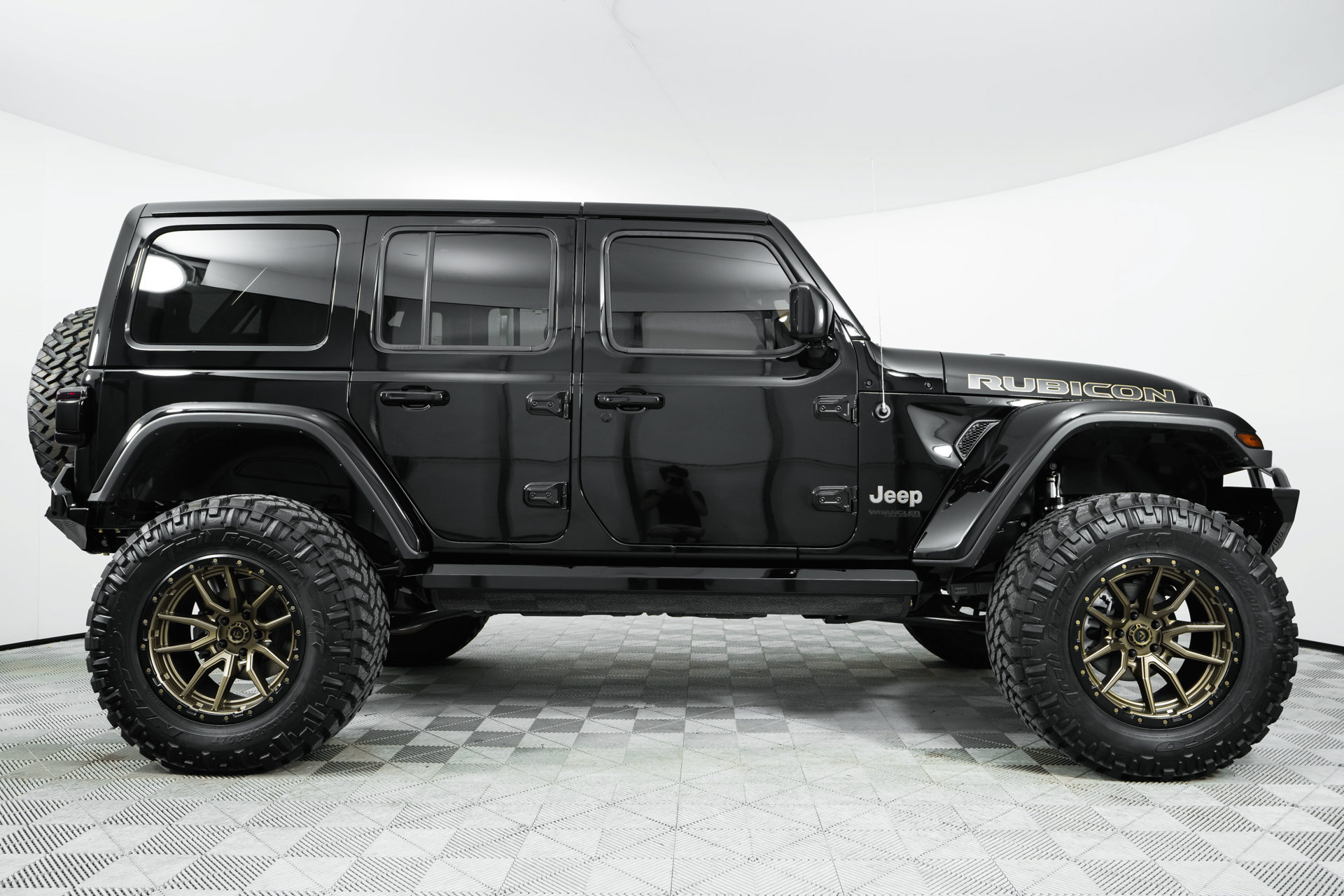 Used 2021 Jeep Wrangler Unlimited Rubicon w/ Trailer Tow Package AWD/4WD image 79