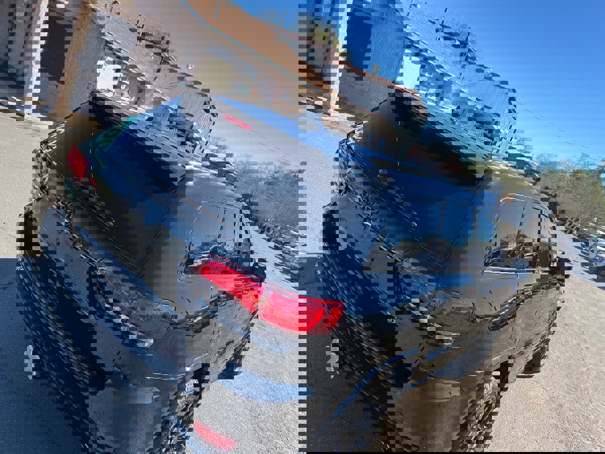 Used 2018 Jeep Grand Cherokee Altitude image 48