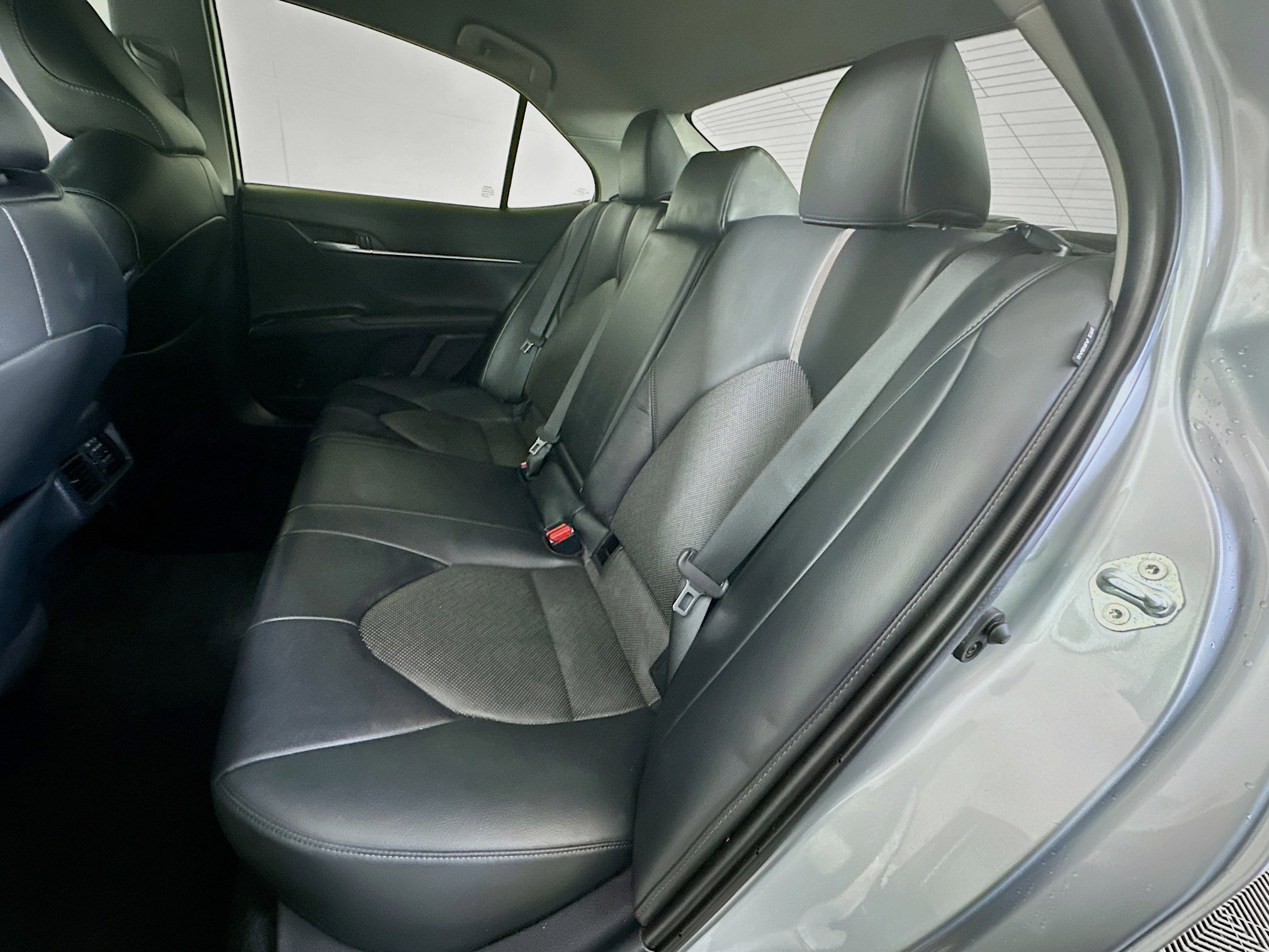 Used 2023 Toyota Camry XLE image 28