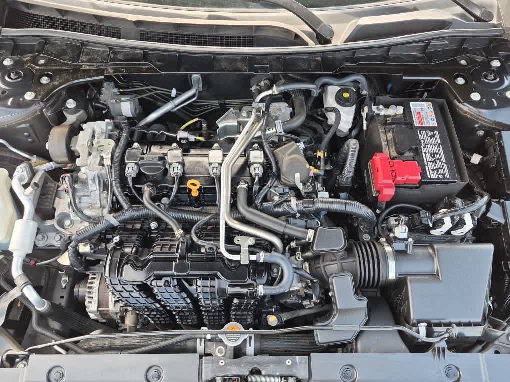 Used 2024 Nissan Altima 2.5 SV FWD image 18