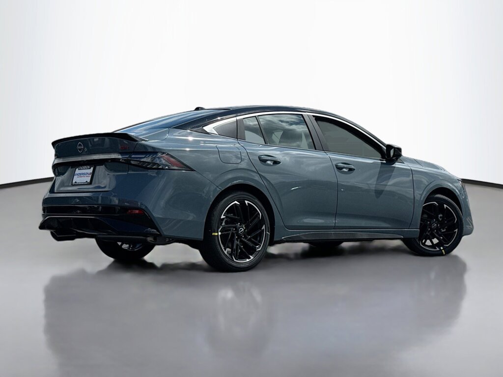 New 2026 Nissan Sentra SR FWD image 2