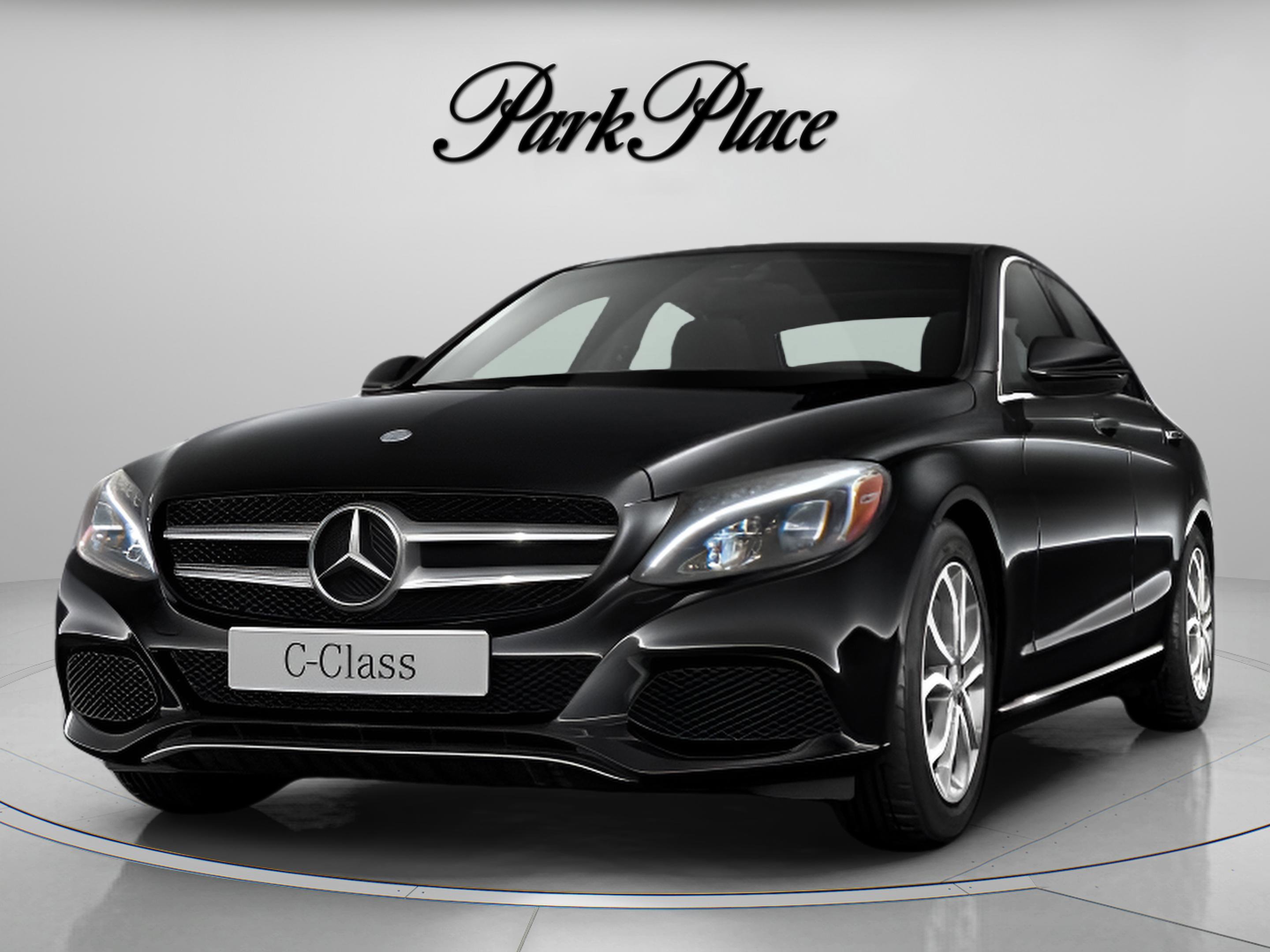 Used 2017 Mercedes-Benz C 300 Sedan image 37