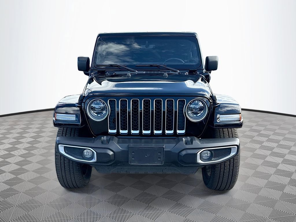 Used 2021 Jeep Wrangler Unlimited Sahara image 2