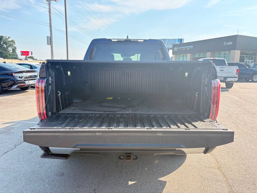 Used 2024 Toyota Tundra Limited AWD/4WD image 7