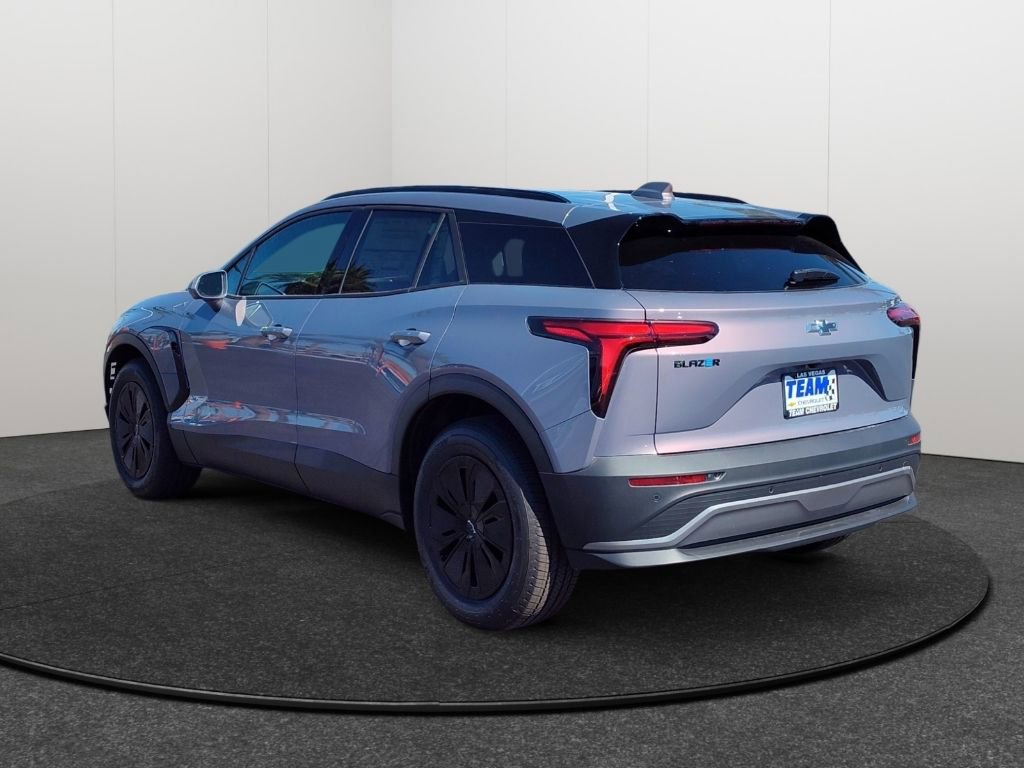 New 2026 Chevrolet Blazer EV LT image 4