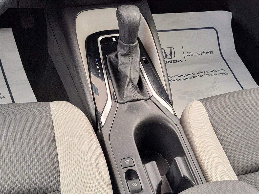 Used 2024 Toyota Corolla LE image 29