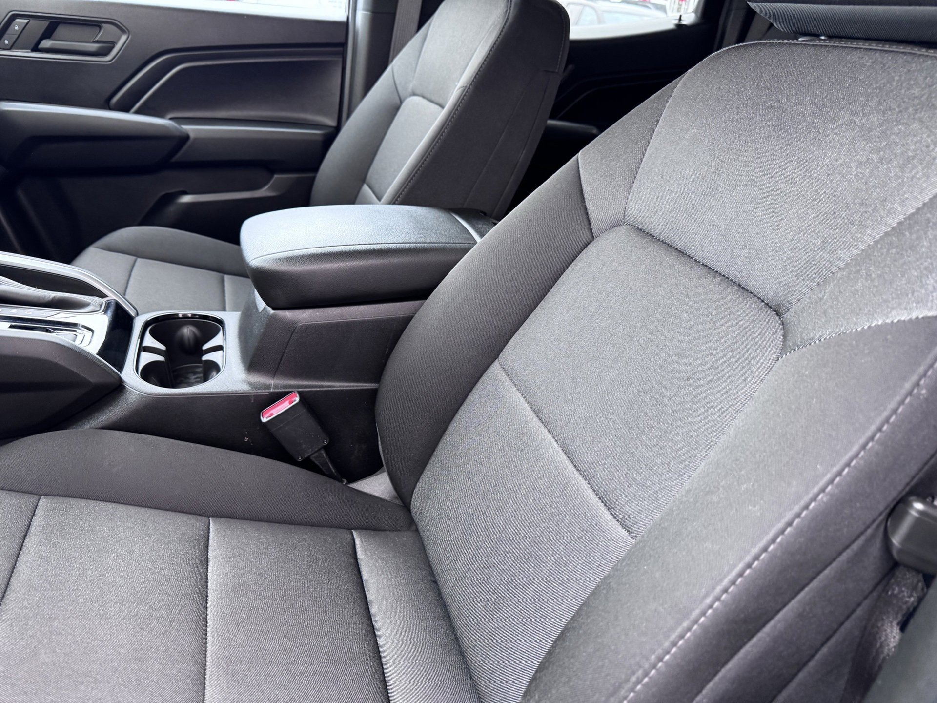 Used 2023 Chevrolet Colorado Trail Boss w/ Advanced Trailering Package image 17