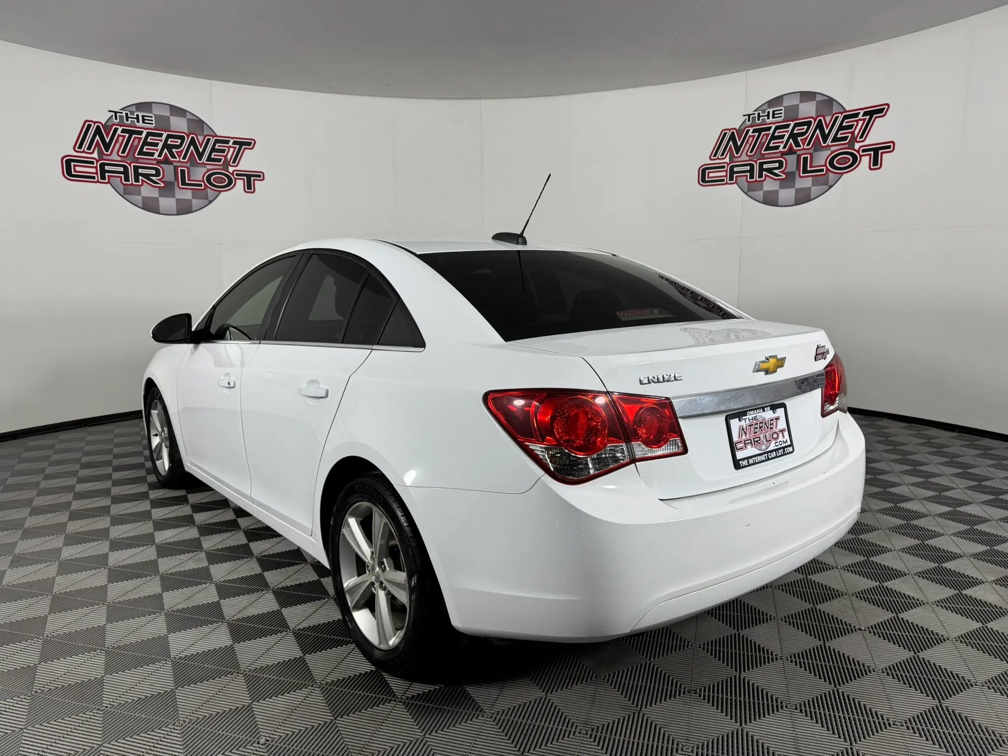 Used 2016 Chevrolet Cruze LT FWD image 5