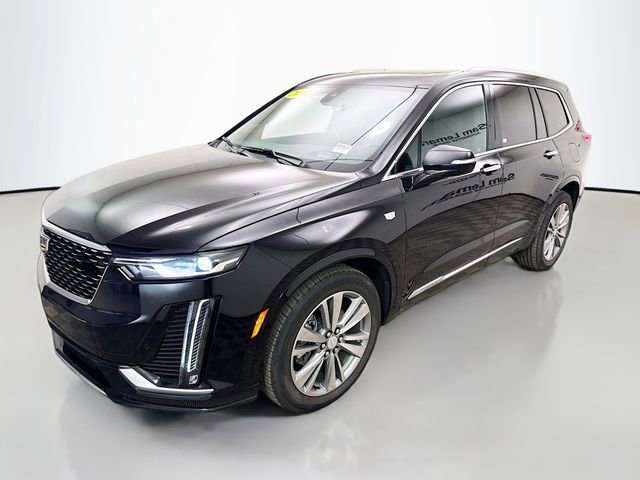 Used 2025 Cadillac XT6 Premium Luxury w/ Technology Package image 3