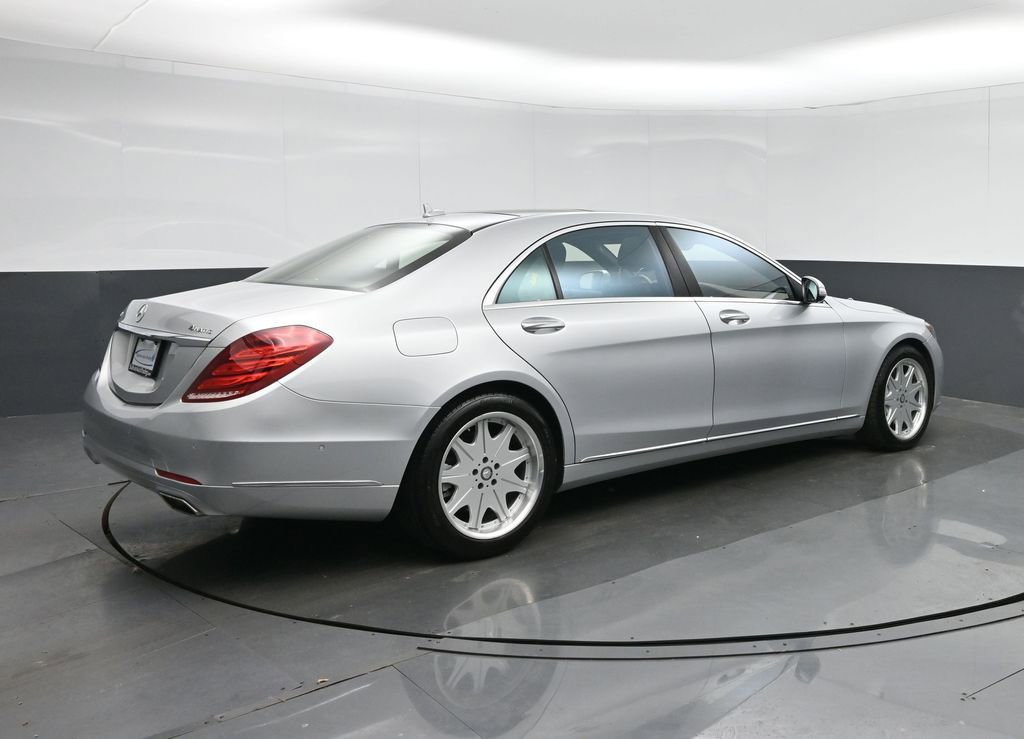 Used 2016 Mercedes-Benz S 550 4MATIC Sedan image 7
