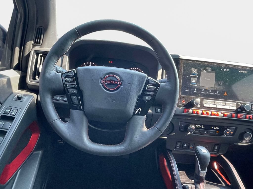 Used 2025 Nissan Frontier Pro-X w/ Pro Convenience Package RWD image 13