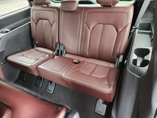 Used 2024 Ford Expedition Limited image 28