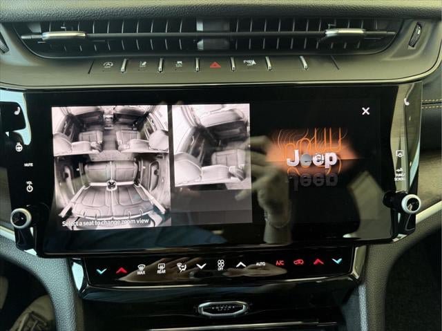 New 2026 Jeep Grand Cherokee L Limited AWD/4WD image 44