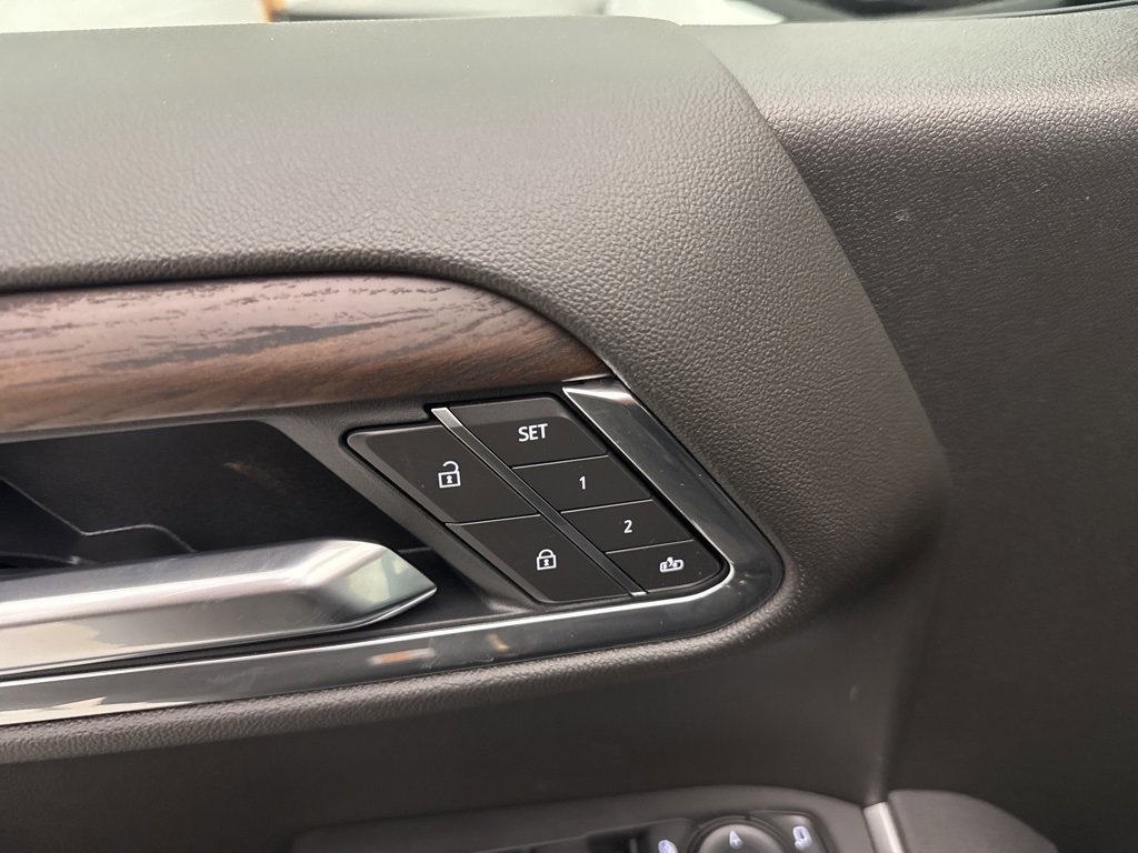 New 2026 GMC Sierra 1500 SLT image 25