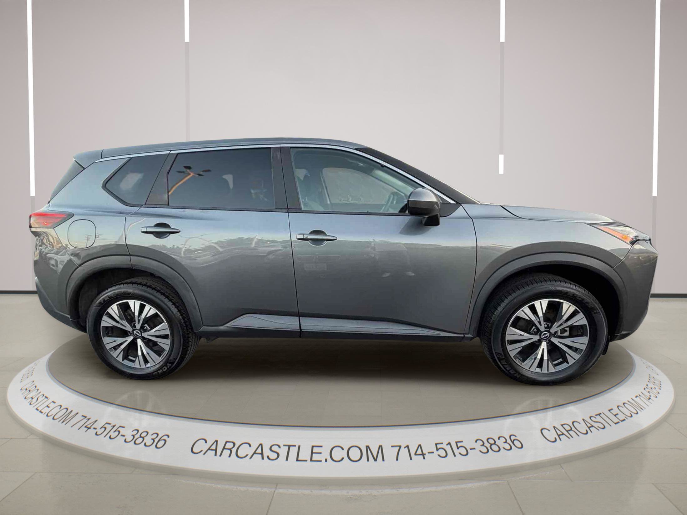 Used 2023 Nissan Rogue SV FWD image 6