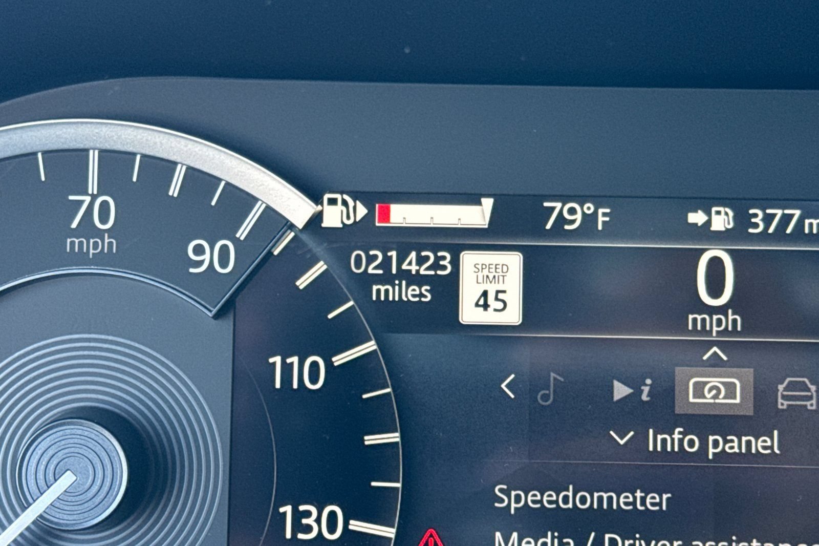 Certified 2023 Land Rover Discovery S R-Dynamic AWD/4WD image 31