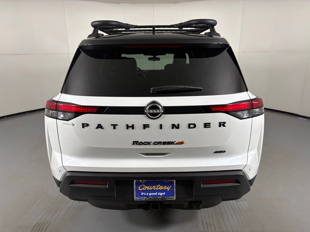 Used 2025 Nissan Pathfinder Rock Creek image 7