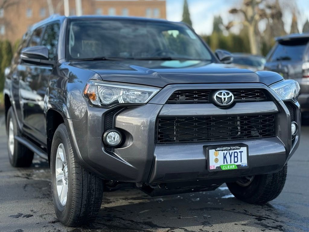 Used 2017 Toyota 4Runner SR5 Premium image 7