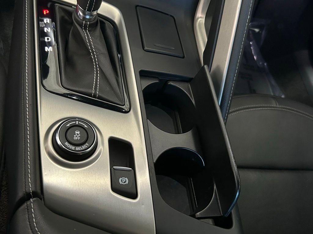 Used 2018 Chevrolet Corvette Stingray Coupe w/ Carbon Flash Badge Package RWD image 14