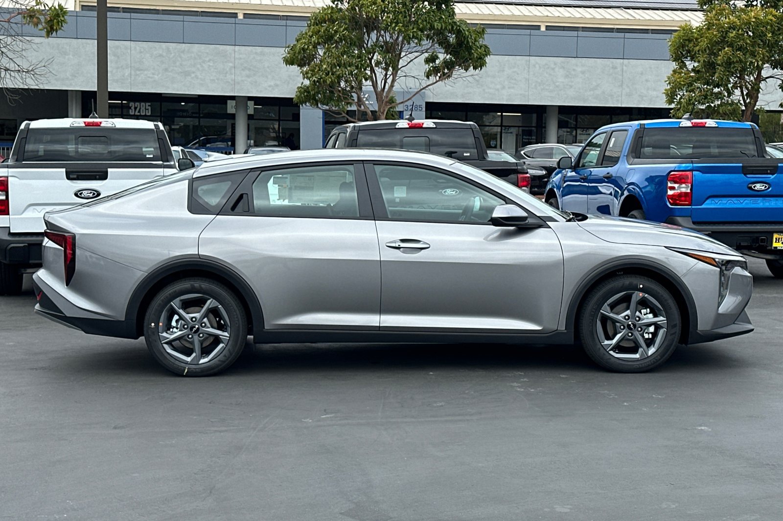 New 2026 Kia K4 FWD image 3