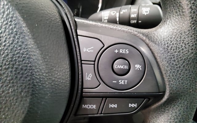 Used 2024 Toyota RAV4 XLE image 27