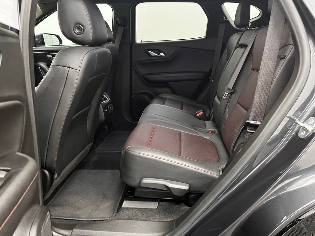 Used 2021 Chevrolet Blazer RS FWD image 39