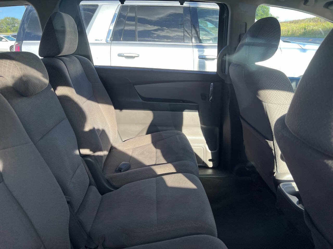 Used 2014 Honda Odyssey EX image 10