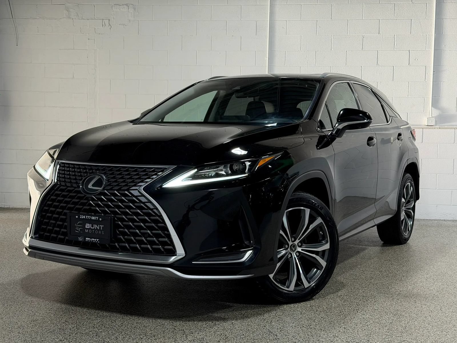 Used 2020 Lexus RX 350 AWD w/ Premium Package image 2