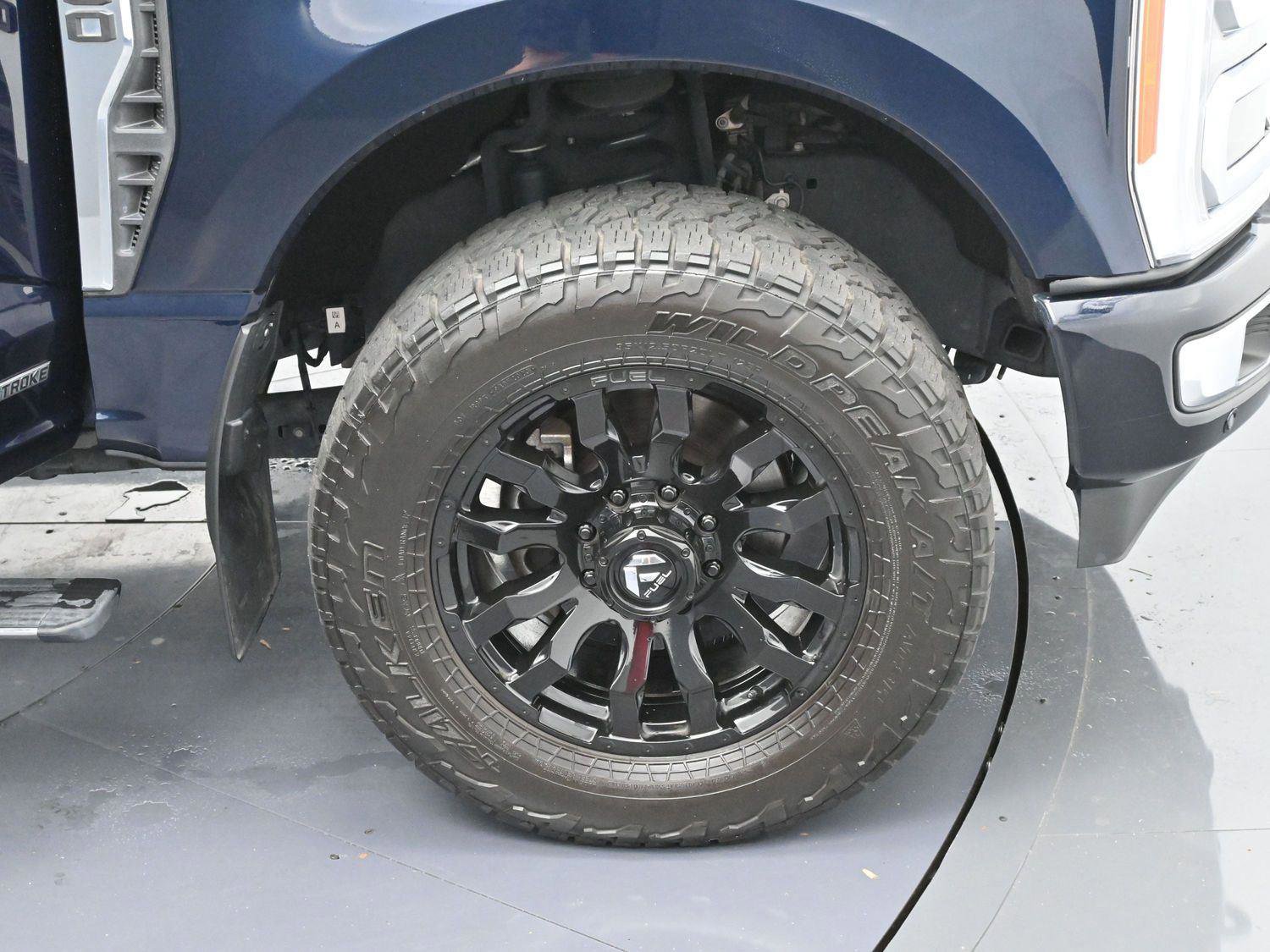 Used 2023 Ford F350 Platinum image 33