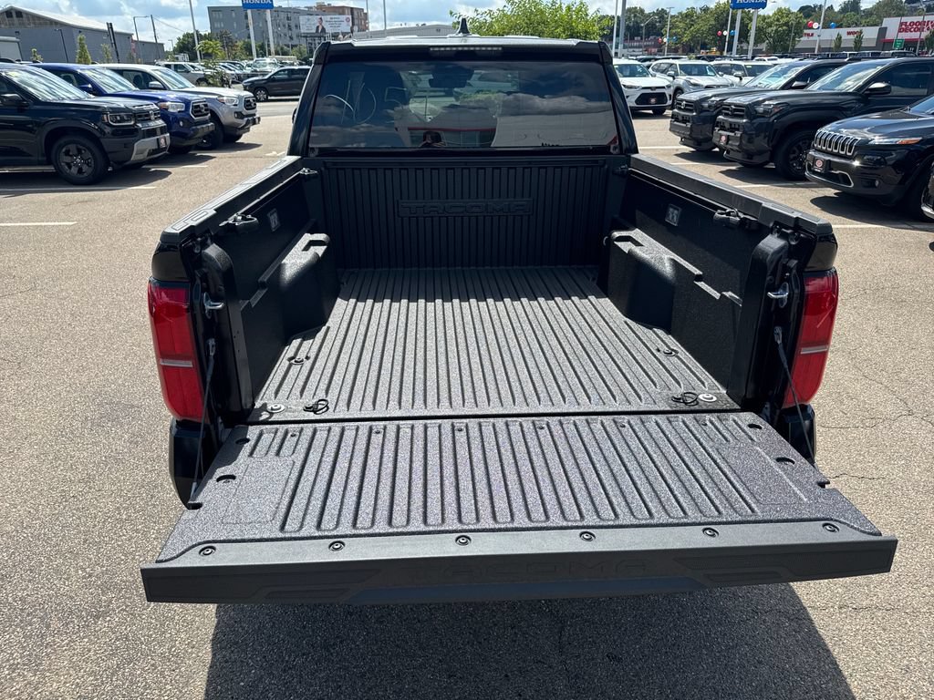 New 2026 Toyota Tacoma SR5 AWD/4WD image 7