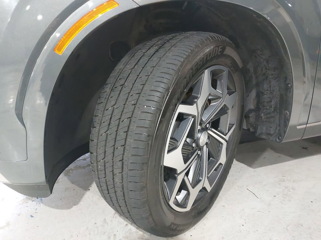 Used 2022 Hyundai Palisade Calligraphy image 34