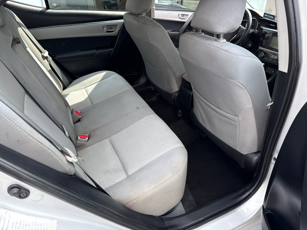 Used 2016 Toyota Corolla LE FWD image 15