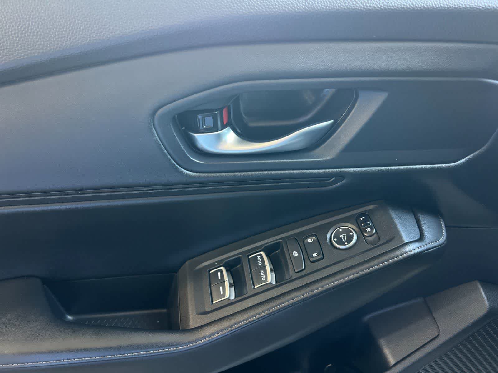 Used 2025 Honda Accord Sport image 13
