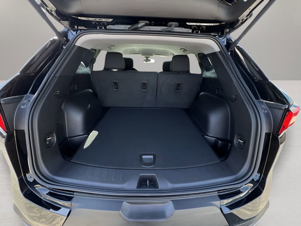 Certified 2025 Chevrolet Blazer LT w/ Convenience Package image 24