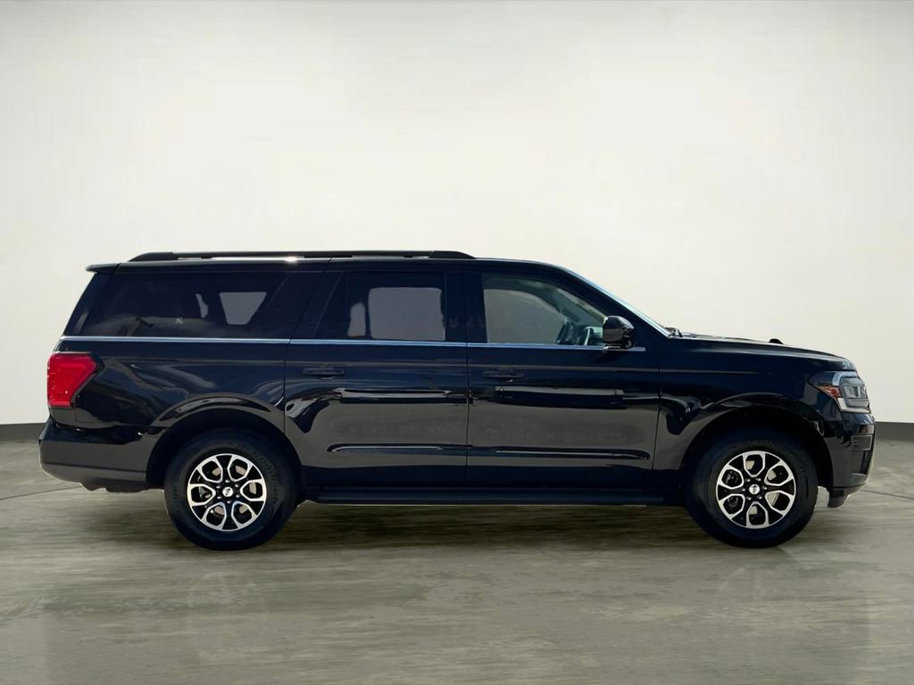 Certified 2024 Ford Expedition Max XLT image 8