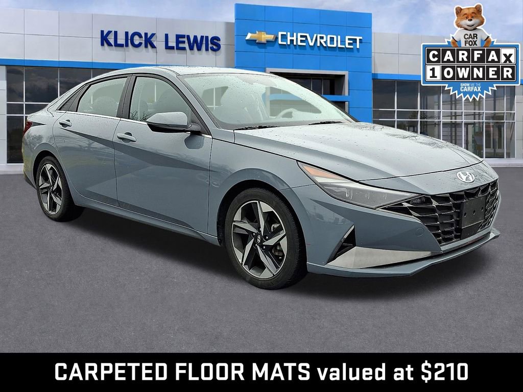 Used 2023 Hyundai Elantra Limited w/ Preferred Accessory Package