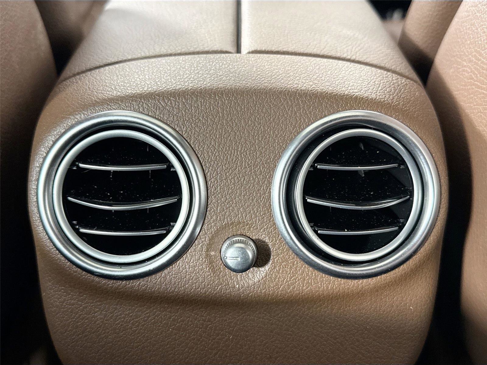 Used 2017 Mercedes-Benz E 300 4MATIC image 56