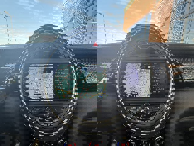 Used 2015 MINI Cooper S image 25